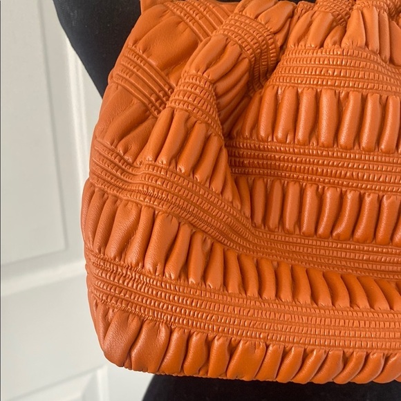 Gaza Gold Chain Orange Textured Shoulder Bag. - Picture 4 of 12